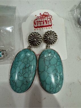 Wild Junkie Boutique Turquoise Stone Drop Earrings
